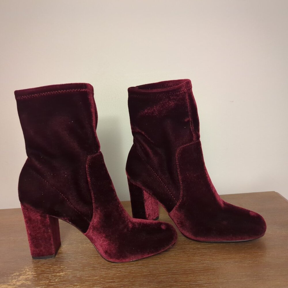 Lord and Taylor Burgundy Red Velvet Ankle Boots, Sz. 7.5